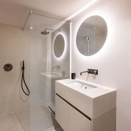 - Audrey - Luxe Nieuwbouw 7p, Ruime Patio & Garage Appartement